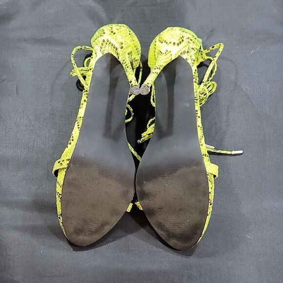 FASHION NOVA SNAKE PRINT LACE UP HIGH HEELS SANDAL - Picture 15 of 16